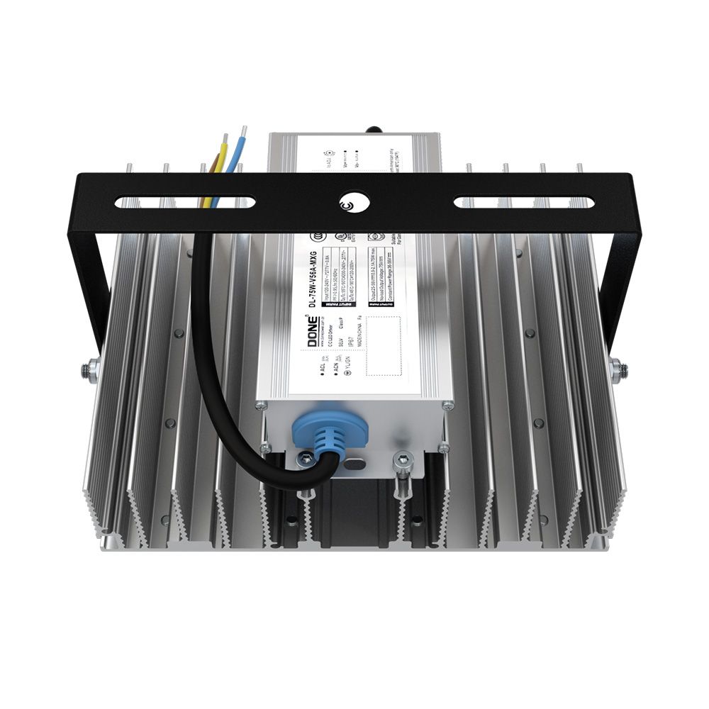 Прожектор 70 S CRI70 4000К 155х70°