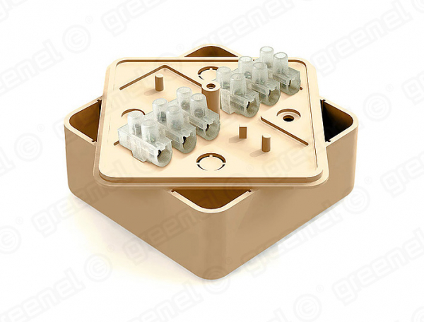 Коробка распаячная Greenel GE41216-11 ОП 75*75*28мм, цвет сосна, с контактной  группой 6 кл.  GE41216-11