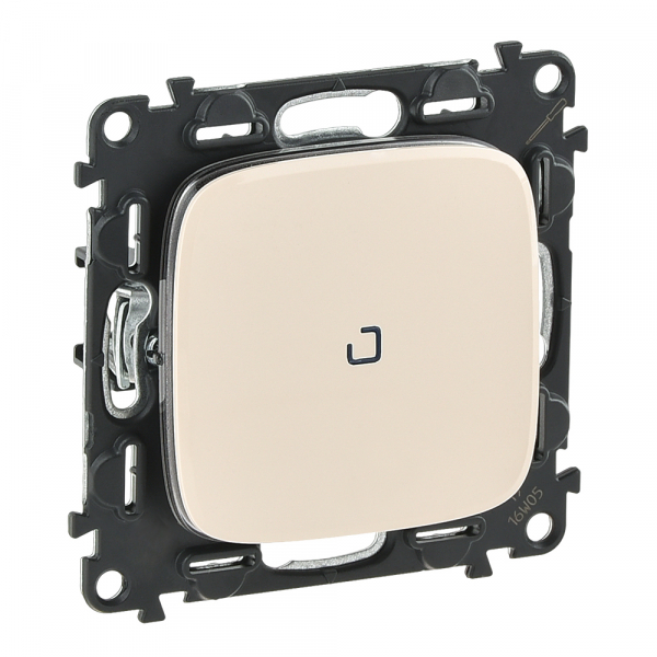 Legrand 752826 Valena ALLURE.Переключатель 10АХ 250В с подсветкой,с лицевой панелью.Безвинтовые зажимы.Слоновая кость
