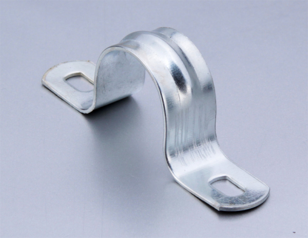 Скоба метал. двухлапковая d31-32mm СМД 31-32 (Fortisflex) (кратно 100)