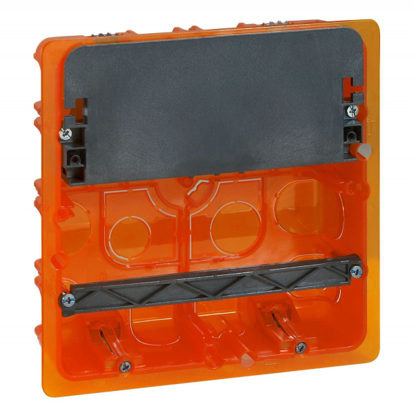 Коробка СП мультимедийная 142x142 Batibox Legrand 080193