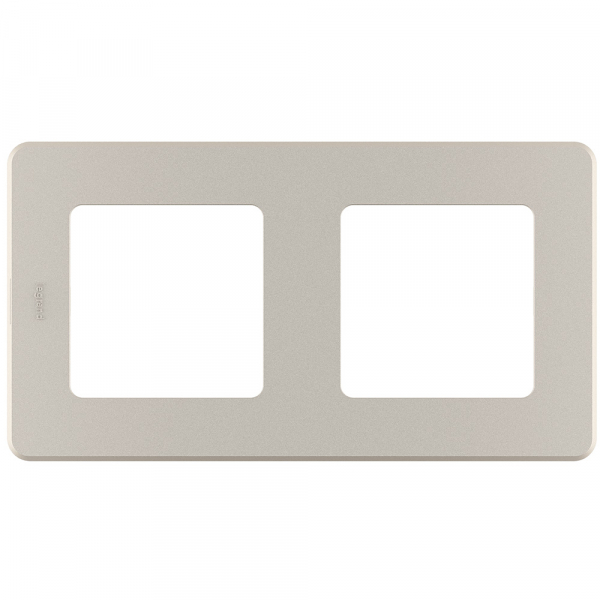 Legrand INSPIRIA Шампань Рамка 2-местная IP20 скрытая установка 673948