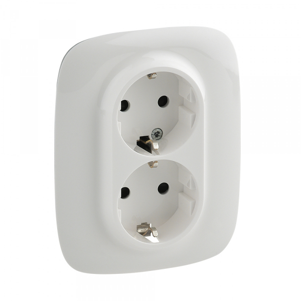 Legrand  Valena  ALLURE  Белый Розетка силовая двойная 2х2К+З 16А 250В с лицевой панелью безвинтовые зажимы 753726