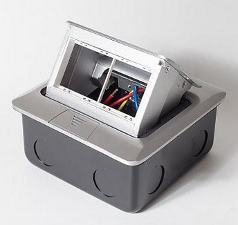 Люк на 2 поста (45х45), алюминий, с металлической коробкой, IP44