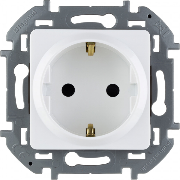 Legrand INSPIRIA Белый Розетка 1-местная с заземляющими контактами со шторками IP20 скрытая установка 673730